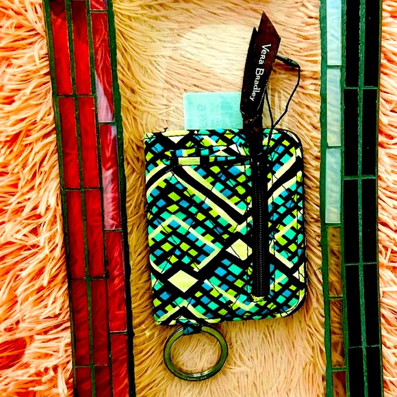 Vera Bradley Key Holder wallet - Picture 2 of 4